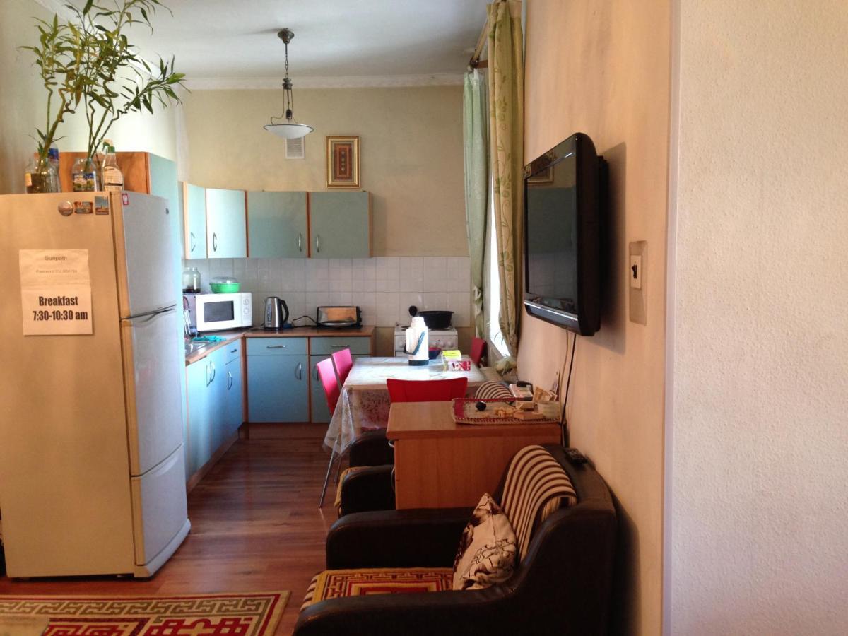 Sunpath Mongolia Tour & Hostel Ulaanbaatar Ngoại thất bức ảnh
